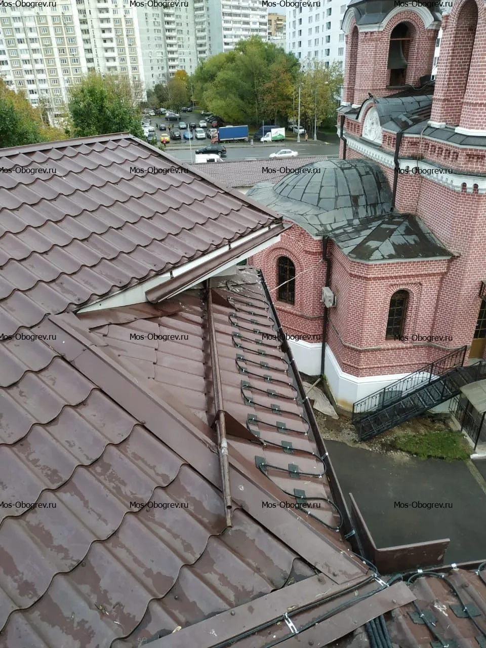 Пример кровля из металлочерепицы 1